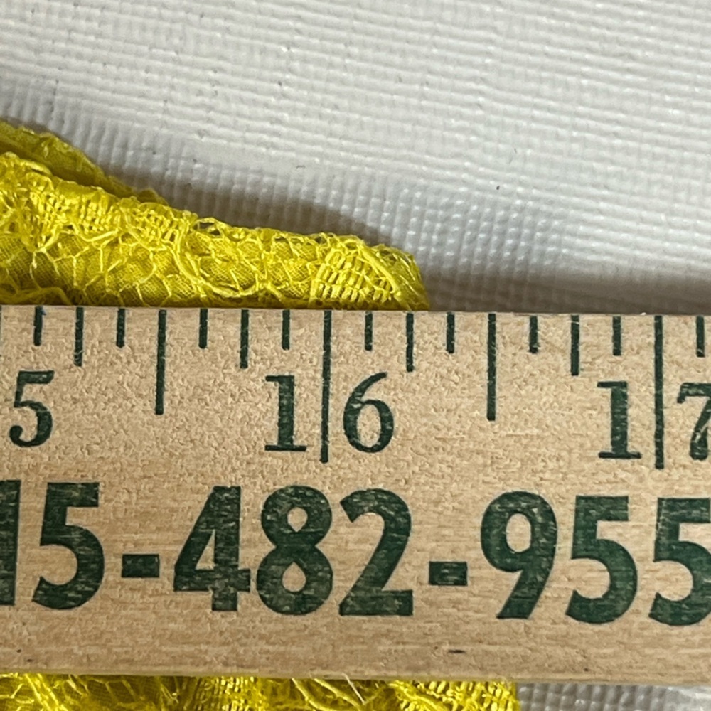 Ann Taylor Yellow Lace Overlay Pleated Front Spaghetti Strap Lined Top sz XS NWT - Picture 10 of 11